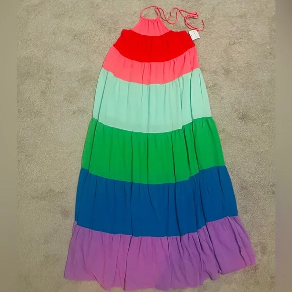 🌈 RNB Tiered Maxi Dress - Picture 3 of 3